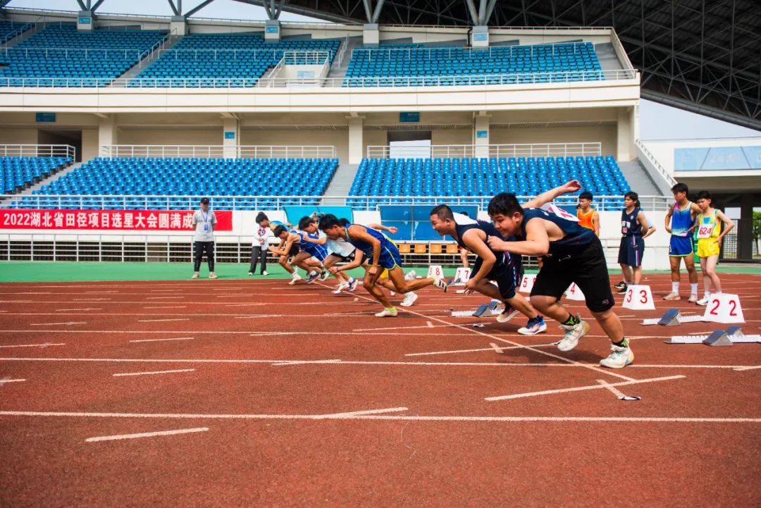 田径世锦赛百米飞人大战 亚洲新星闪耀夺冠时刻